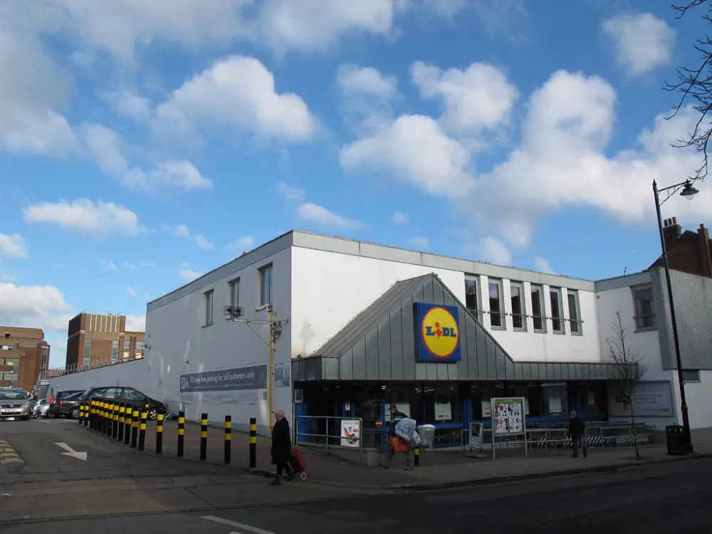 Lidl at Beddington Gardens, Wallington